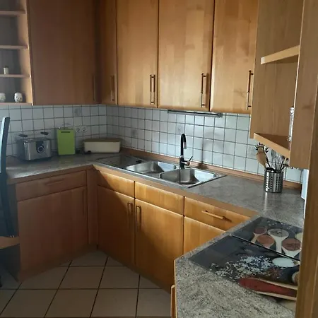 Erlenstr. 17 35410 Daire Hungen