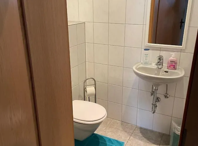 Erlenstr. 17 35410 Апартаменты